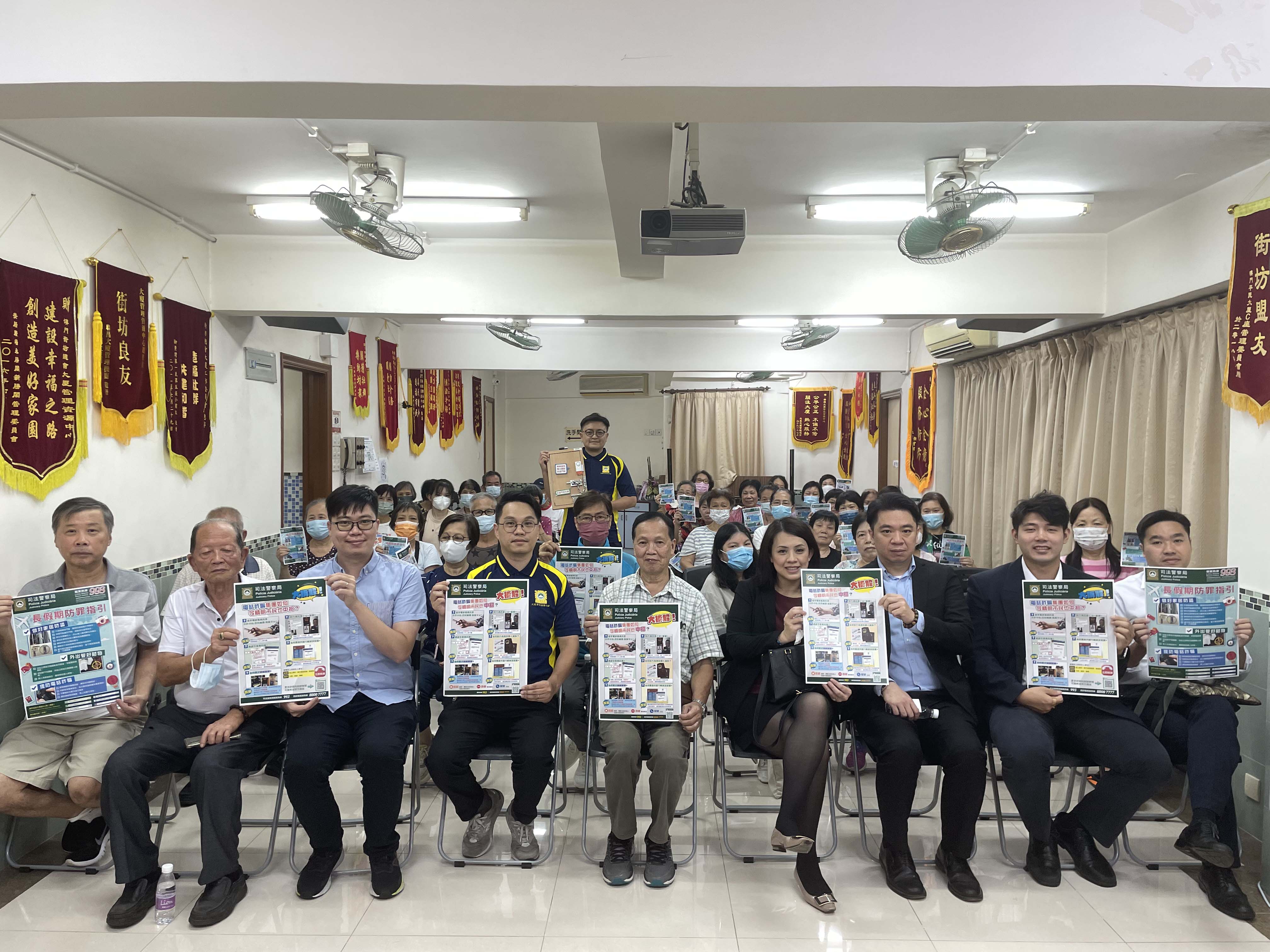 大合照.jpg 大合照.jpg