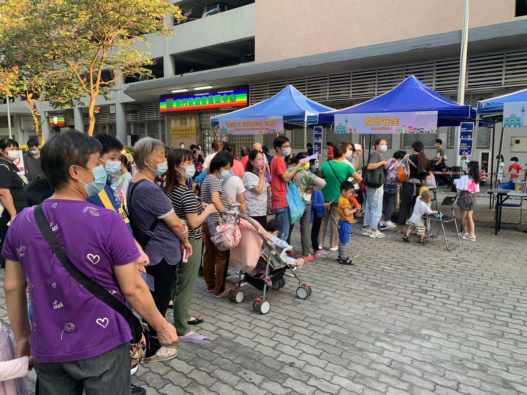 愛在小城4. 市民參與攤位遊戲情況.jpg