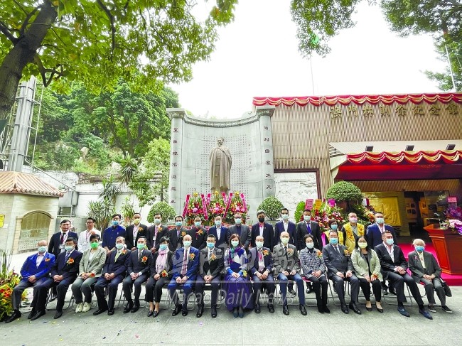 95141606669664890.jpg 95141606669664890.jpg