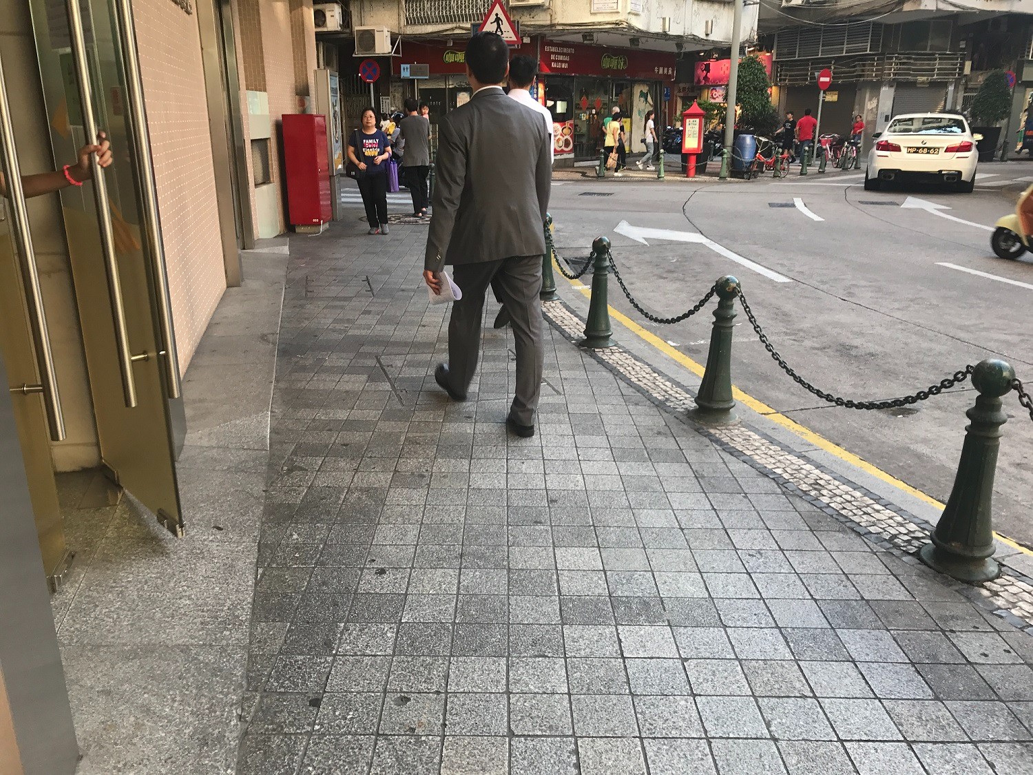 be9ab865-8a46-42f2-a112-8603f37629cc.jpeg be9ab865-8a46-42f2-a112-8603f37629cc.jpeg