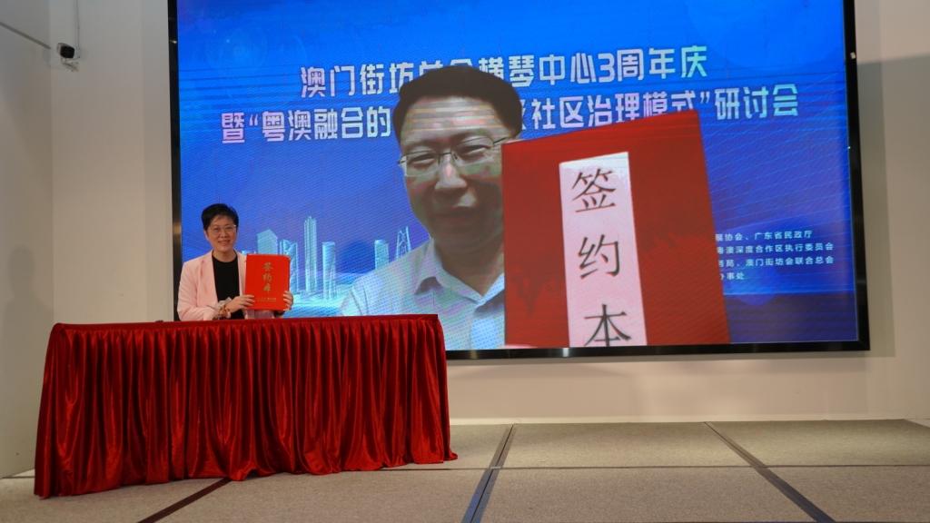 e662e752444fbd910490a13fa39c88e.jpg e662e752444fbd910490a13fa39c88e.jpg