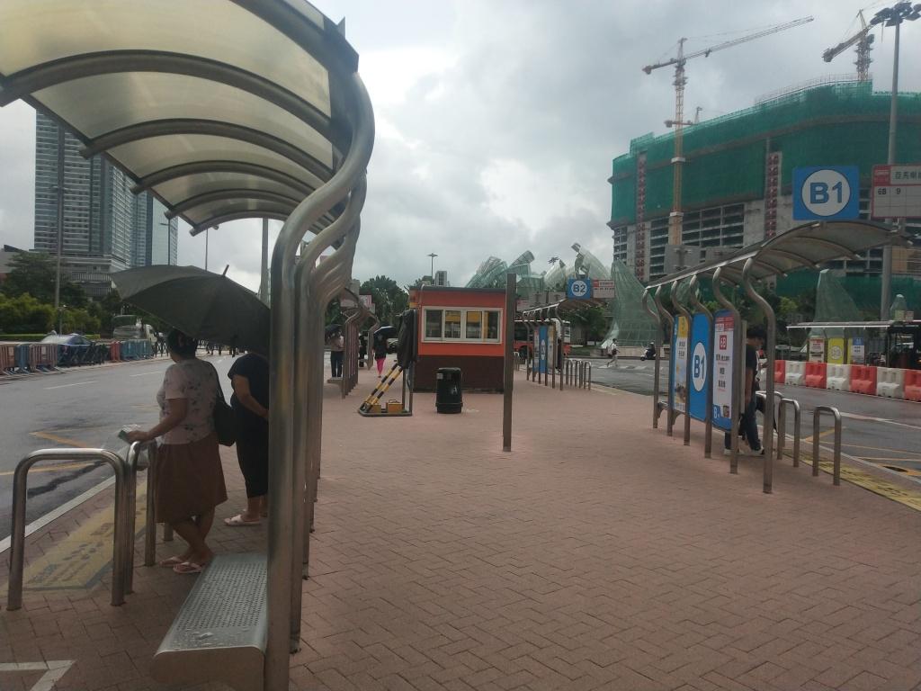 亞馬喇轉乘站候車亭.jpg 亞馬喇轉乘站候車亭.jpg